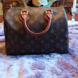 100% Authentic Louis Vuitton Speedy 25